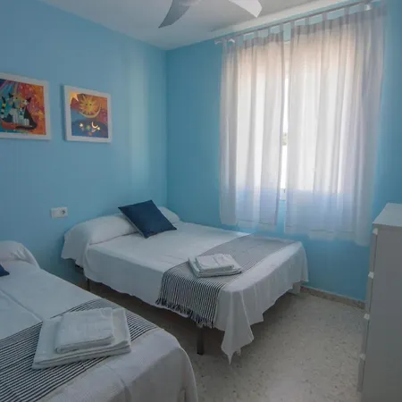 Apartment Mirador Del Castillo, Living Sur *